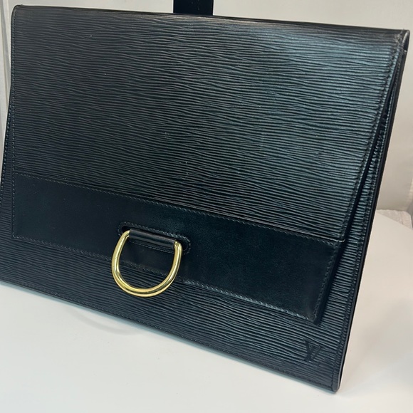 Louis Vuitton, Clutch bag Jena Black Epi - Picture 8 of 17